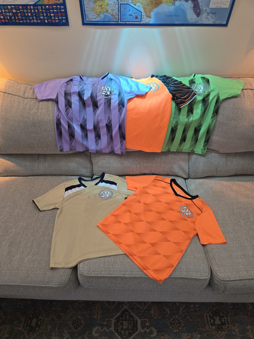 Kids Five (5) Soccer Training Jersey Bundle - Size YS
